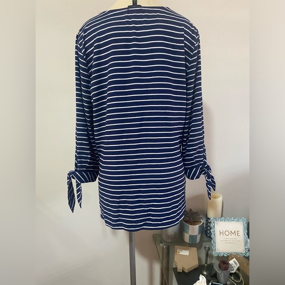Talbots Blue and White Tie Front 3/4 Sleeve Blouse - Picture 7 of 14